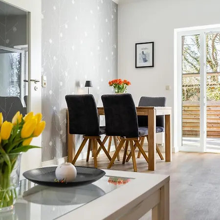 Daire Vivid - Ideal Fuer 4 - Strandnaehe Mit 2 Terrassen - 2 Sz & Wz