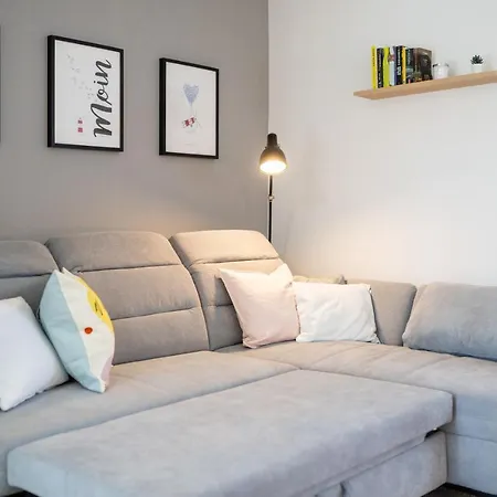 Vivid - Ideal Fuer 4 - Strandnaehe Mit 2 Terrassen - 2 Sz & Wz Apartamento *