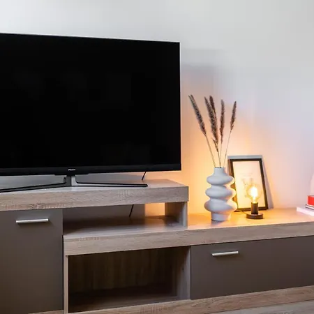Appartamento Vivid - Ideal Fuer 4 - Strandnaehe Mit 2 Terrassen - 2 Sz & Wz Varel