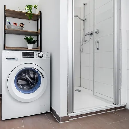 Vivid - Ideal Fuer 4 - Strandnaehe Mit 2 Terrassen - 2 Sz & Wz Daire